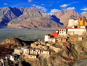 Explore Ladakh with Nubra & Pangong Tso